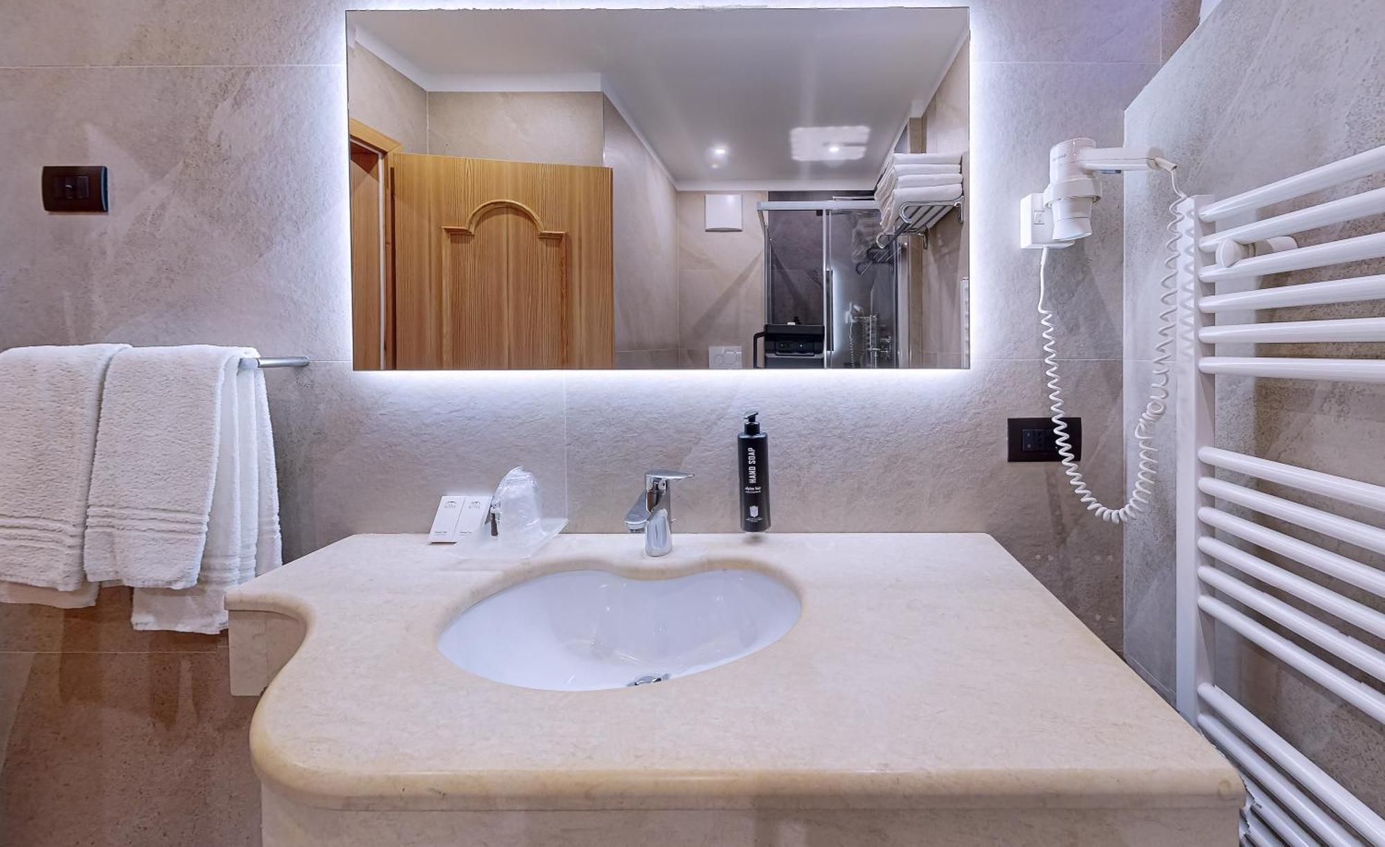 Hotel Madonna Delle Nevi Folgarida Dış mekan fotoğraf